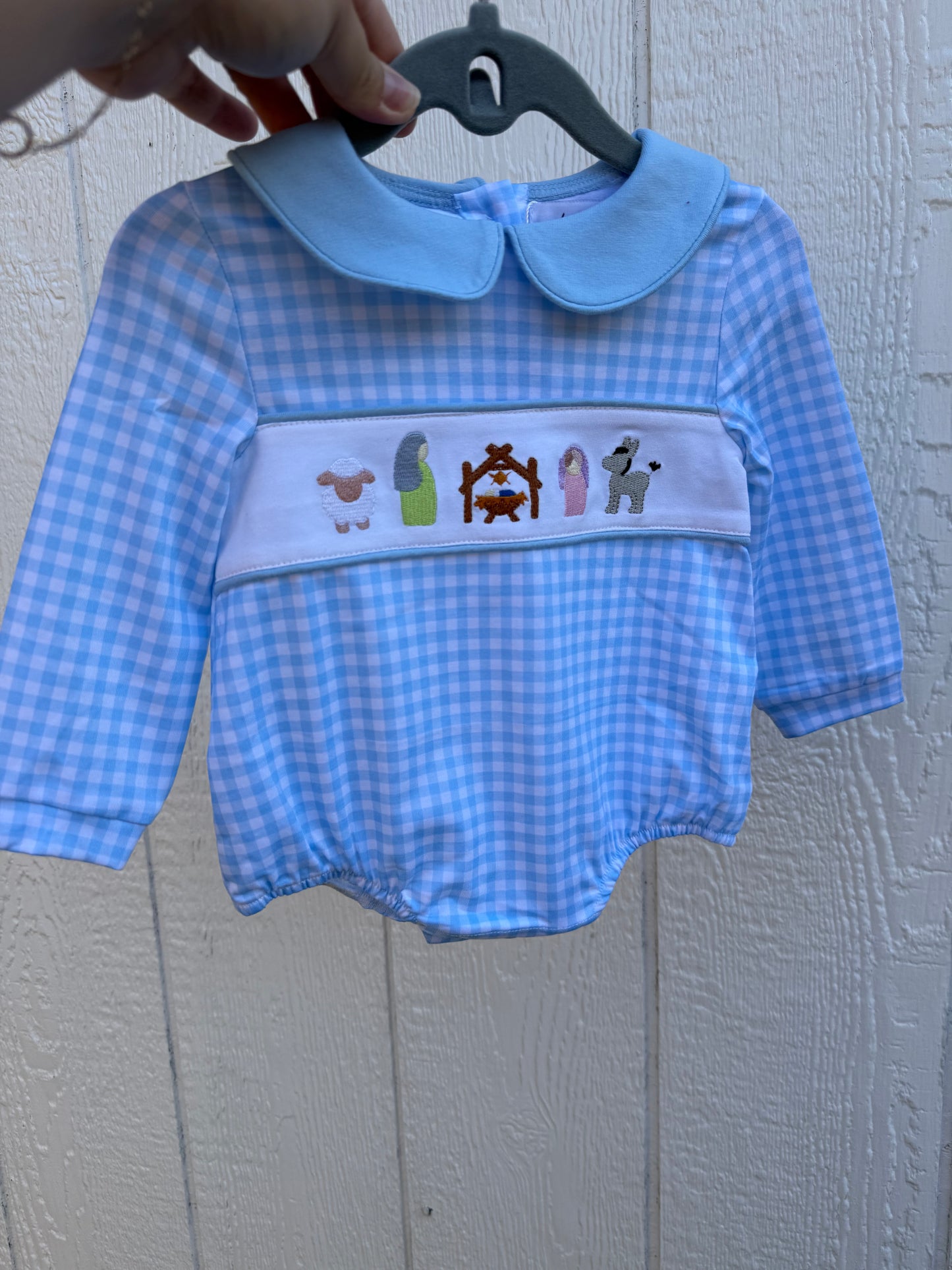 Blue Collared Nativity Bubble