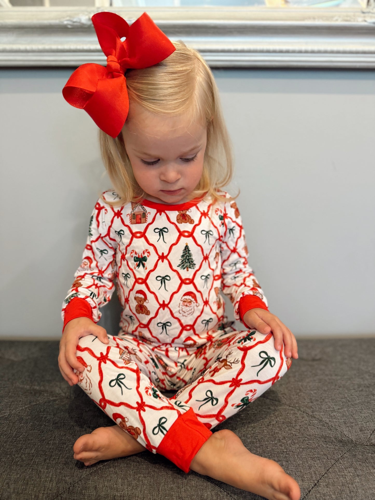 SANTAS VILLAGE- BAMBOO