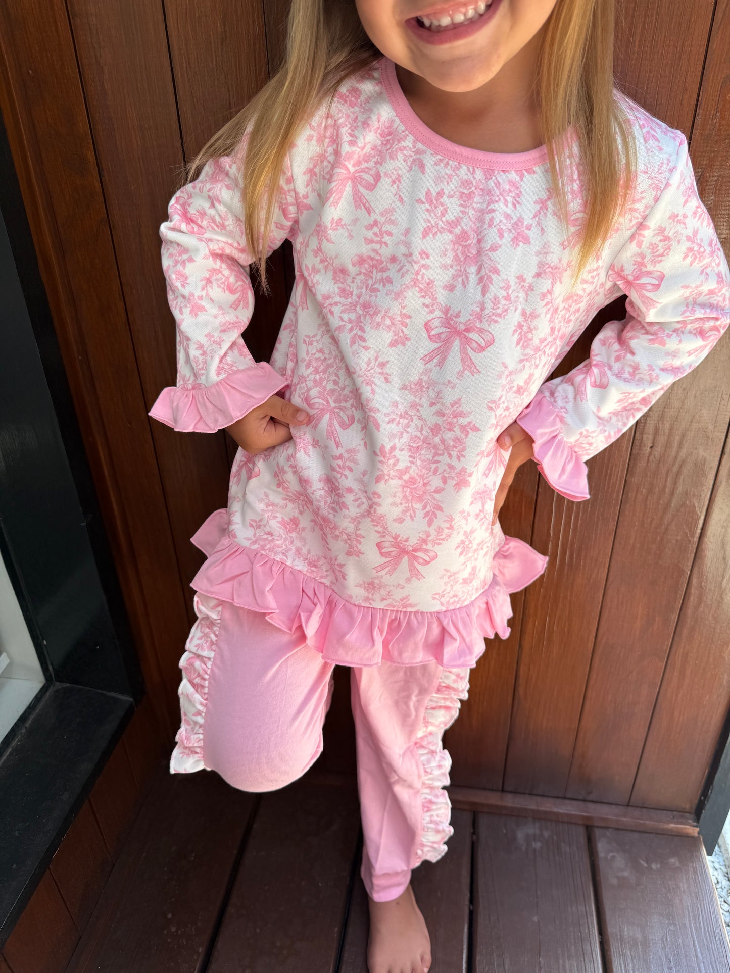 PINK BOW AND RUFFLE TOILE JOGGER SET
