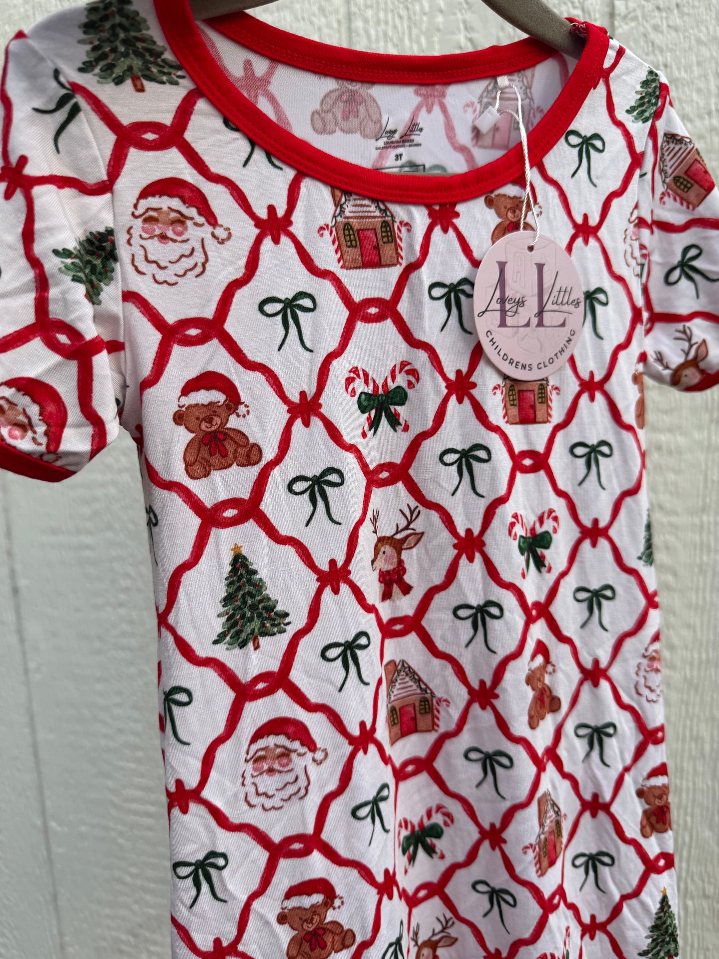 SANTAS VILLAGE- BAMBOO