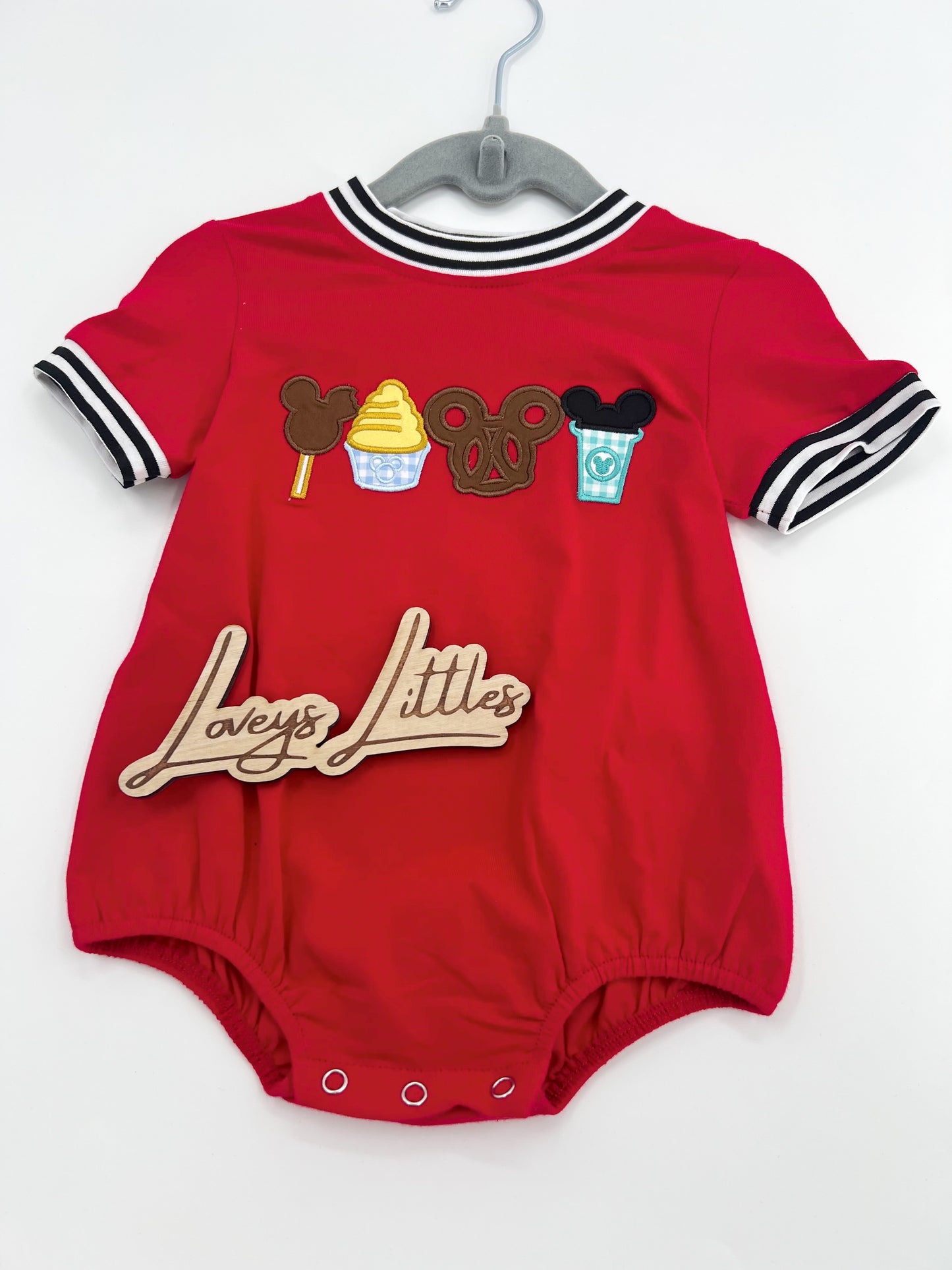 Magic Park Outfits
