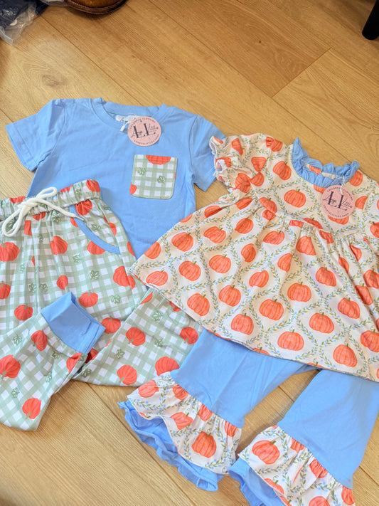 Blue pumpkin sibling collection