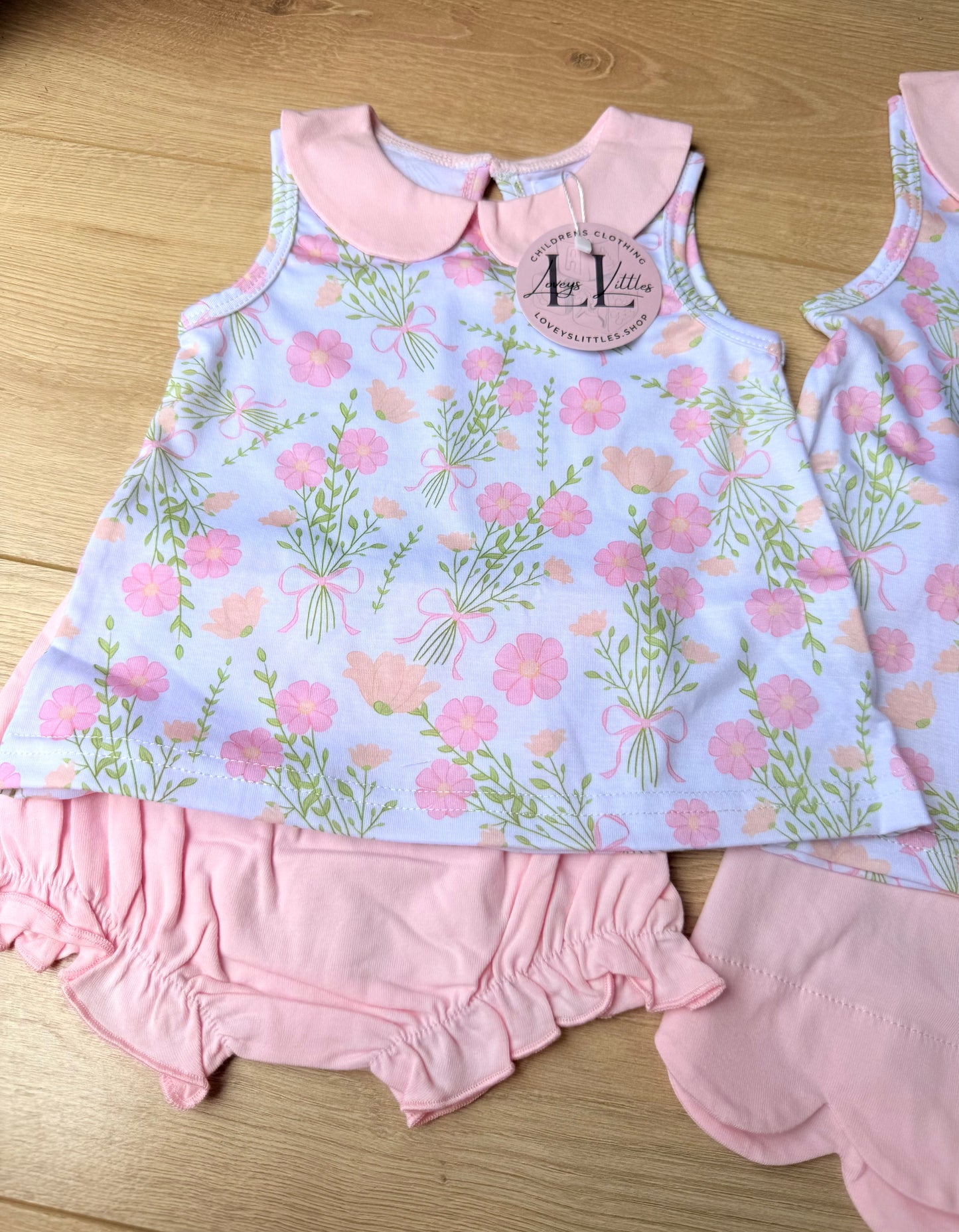 Pink Collarded Coral Floral Collection