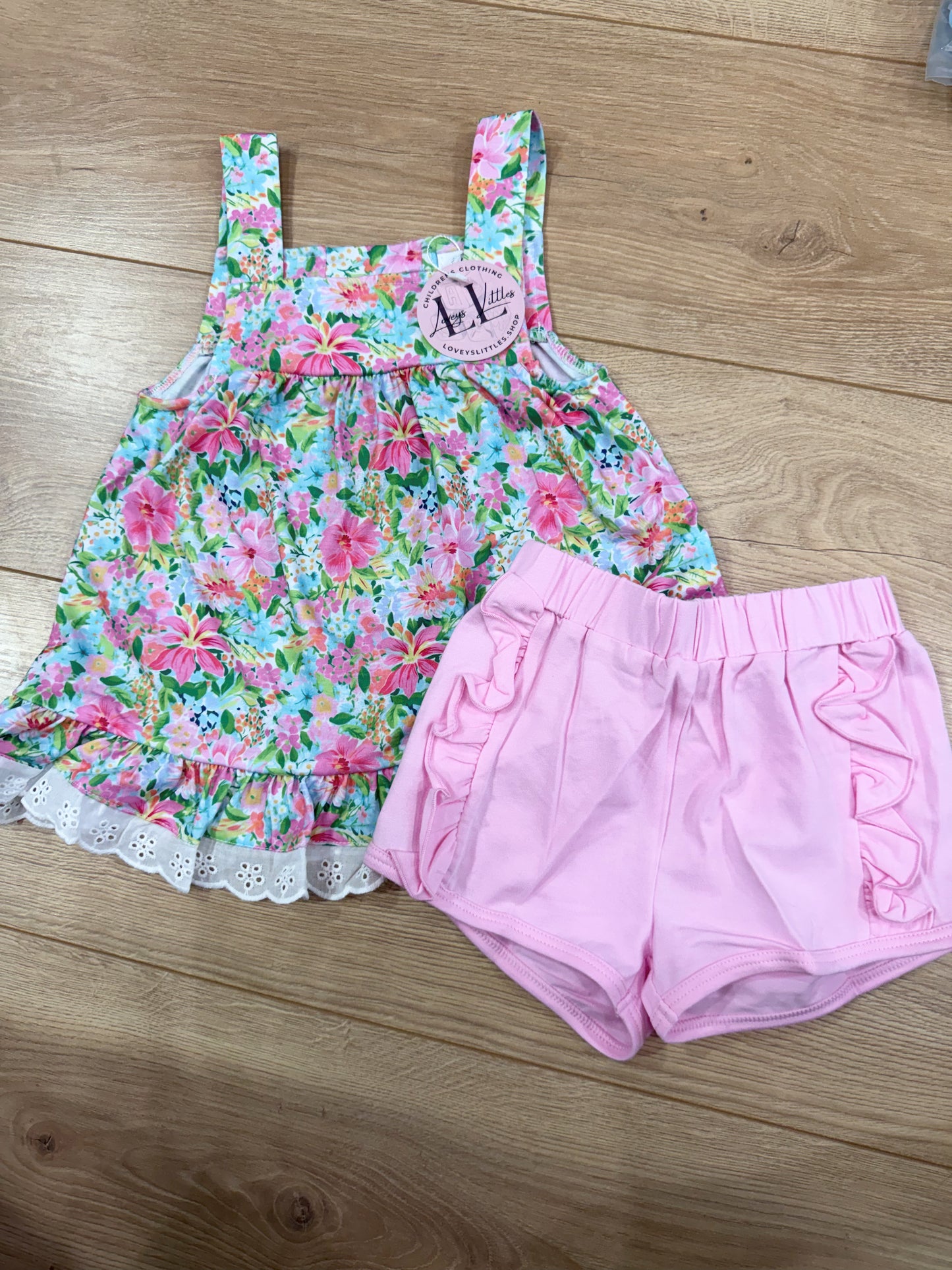 Island Flower Short Set