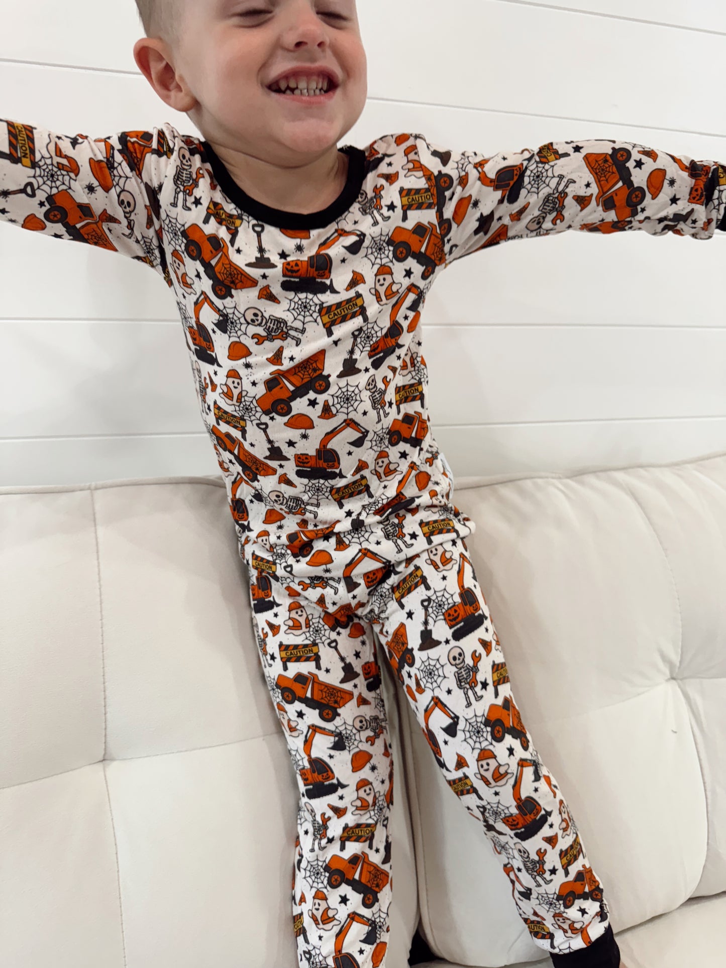 DIGGING BONES- BAMBOO