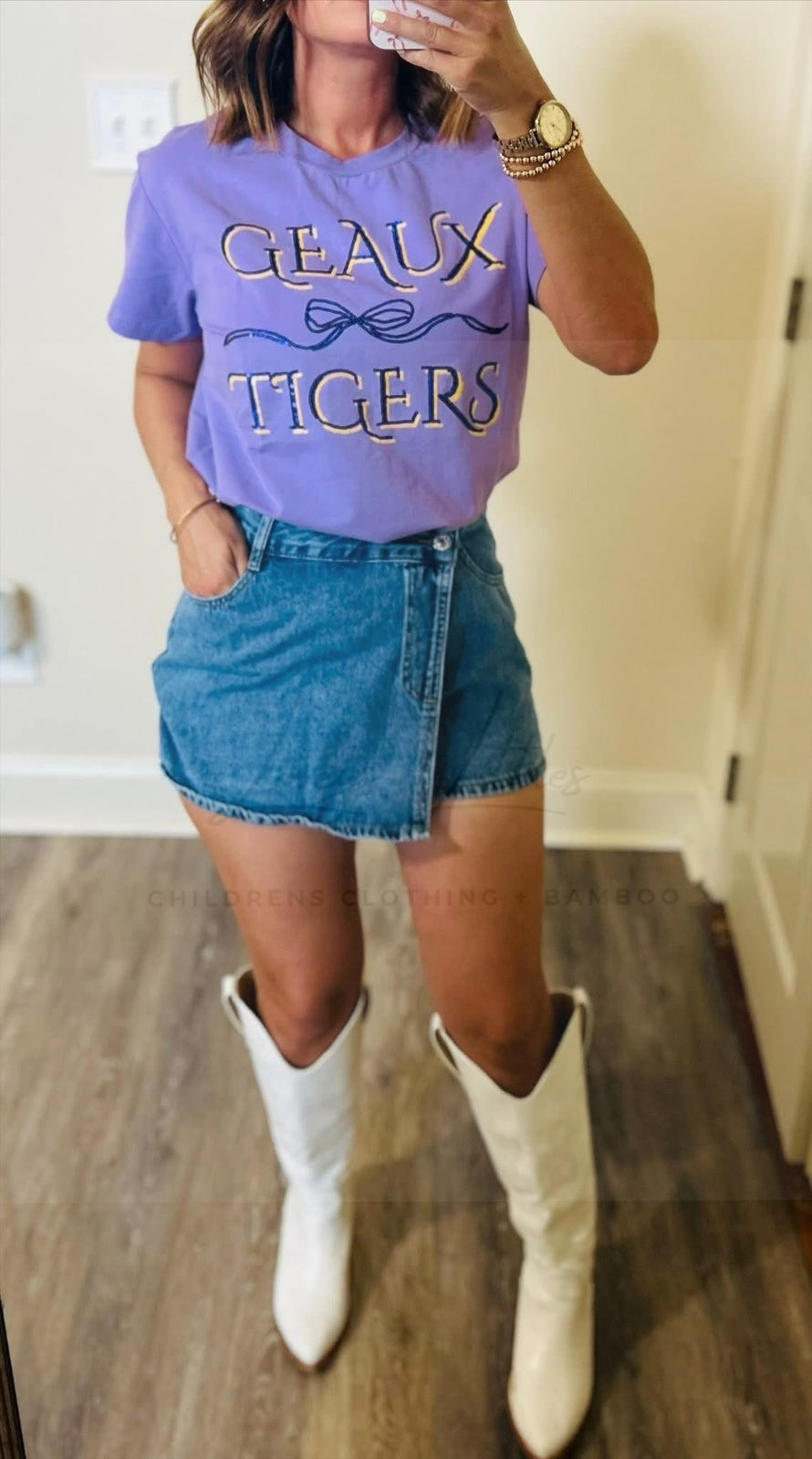 GEAUX TIGS BOW TEE