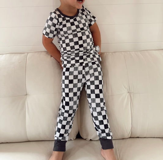 BLACK & WHITE BAMBOO