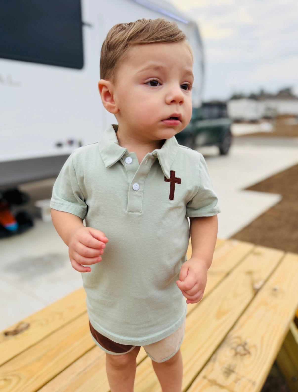 Sage Color-block Cross Collection